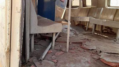 إصابة 5 أشخاص في حادث تصادم قطار «أسوان- السد العالي» 