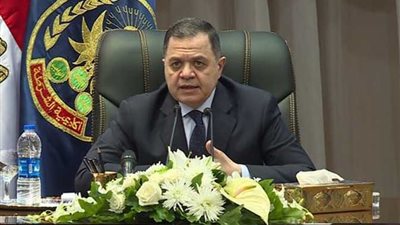 هروب متهم فى أكثر من 500 قضية نصب وتزوير وآثار وسرقة وشيكات