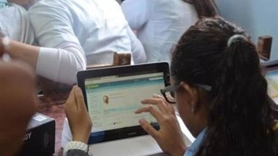 ما مصير الطالب الذي يتعطل التابلت معه أثناء امتحانات الثانوية العامة 2021؟