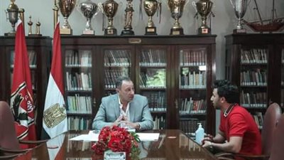 تريزيجيه يكشف لـ