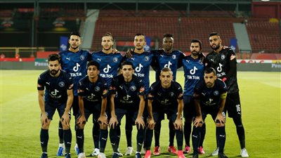 بيراميدز يفقد رمضان صبحي ودونجا في مواجهة انبي