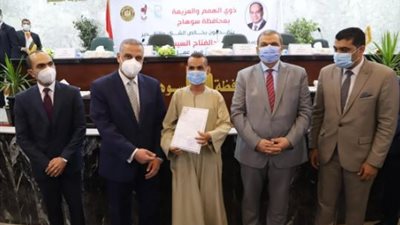 بعد زيارة وزير القوى العاملة.. بشرى سارة لـ