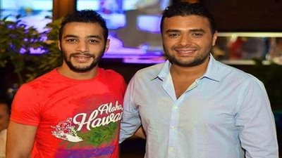 صديق مقرب لـ