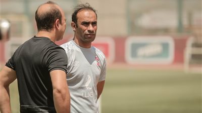  الأهلي يدخل فقاعة طبية 