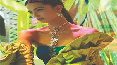 بالفيديو.. تارا عماد الوجه الجديد لمجموعة عزة فهمي الصيفية