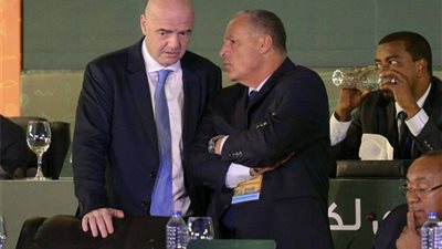  إنفانتينو ورؤساء الاتحاد العربي والإفريقي يهنئون أبو ريدة بعيد ميلاده