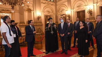 بالصور.. تفاصيل لقاء 