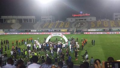 الزمالك يصعد ازمة شيكابالا رسميا ومحمد حلمى العقوبة تستفز الجماهير ..بيومي ينصح باللجوء الى الفيفا 