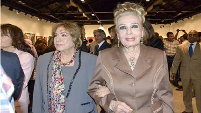 المهرجان القومي للمسرح المصري يكرم الناقدة المسرحية الكبيرة آمال بكير