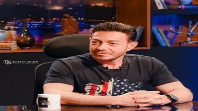 بالصور.. أحمد زاهر يكشف كواليس شهر العسل