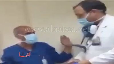 اسجد للكلب.. رئيس قسم العظام بجامعة عين شمس يأمر ممرض بالصلاة لكلبه ويهين أهالي القلج (فيديو)