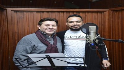 فاروق يحيي يستعد لطرح أولي أغانيه 