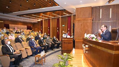 الملا يطلق آخر دفعات برنامج 