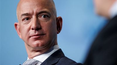 ناسا تتهم جيف بيزوس بتهديد مستقبل اكتشاف الفضاء