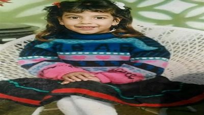 مطربة شهيرة.. هل تعرف صاحبة الصورة؟ 