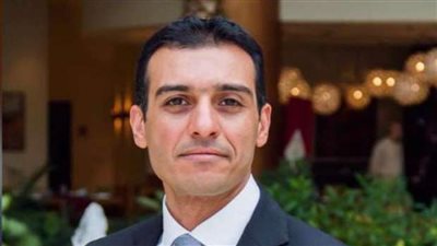 أستاذ أوبئة: ذروة كورونا بعد أيام.. و4 فئات أطفال مستثناة من التطعيم