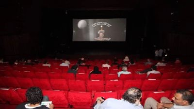 بالصور.. لجنة تحكيم مهرجان الأردن الدولي للفيلم تواصل مشاهدة الأفلام 