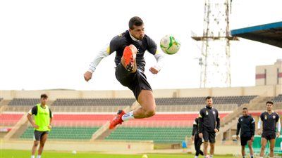 حافلة الزمالك تتوجه لملعب مباراة توسكر