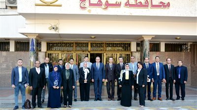 تفاصيل لقاء «الفقي» وأعضاء المكتب الفني لمديرية الصحة بسوهاج