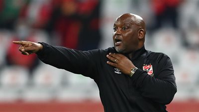 عاجل ... أسطورة الإسماعيلي : موسيماني أنقذنا من فضبحة 