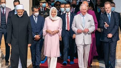 تعرف على هدية شيخ الأزهر للأمير تشارلز