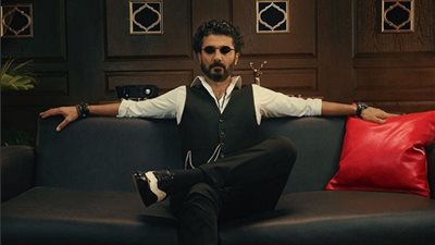 خالد النبوي يكشف عن «لون البحر» قريبًا