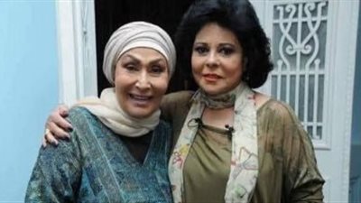 إسعاد يونس تودع صديقة عمرها سهير البابلي بكلمات مؤثرة