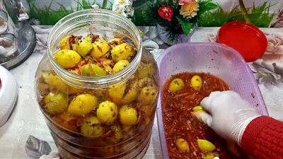 الخلطة السرية لعمل الليمون المخلل زي المحلات (فيديو)