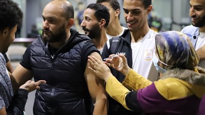 فاركو يتلقى الجرعة الثانية من لقاح كورونا