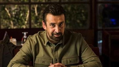 كريم عبدالعزيز يكشف أحد أسراره: المسرح محبنيش