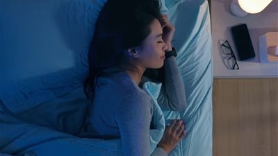 طبيب ينصح: افتحوا الشباك في ليالي الشتاء الباردة أثناء النوم