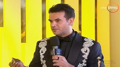 ساموزين يفوز بجائزة 