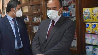 نائب محافظ المنيا يضبط مخزن أدوية غير مرخص ويتابع الحالة العامة بمستشفى سمالوط التخصصي