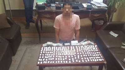 تفاصيل القبض على تاجر هيروين بجوار مول شهير بالإسكندرية