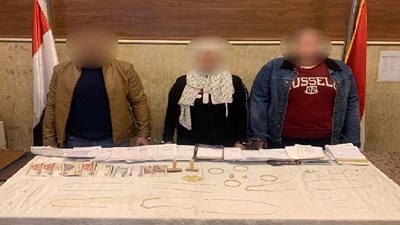 سقوط عصابة تصنيع «الذهب المغشوش» وبيعه لمحلات الصاغة بالقاهرة