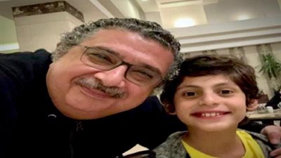 الجانب الآخر في حياة الطفل المعجزة عمر الشريف بطل «برا المنهج»