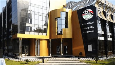 بعد مباراة إنبي وبيراميدز.. أسباب إيقاف الحكم نادى قمر الدولة