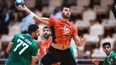 بعد زيادة الإصابات بكورونا.. هذا هو مصير مباراتي منتخب اليد مع فرنسا