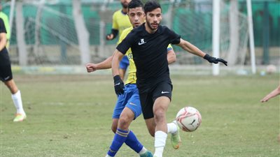 «فيوتشر» يكشف حقيقة قطع إعارة مدافع الاهلى الدولي.. ومفاجأة النجم المحسوب على الزمالك