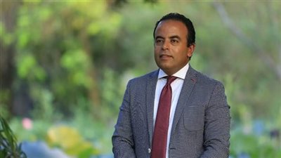 «غانم»: الحكومة قررت إيقاف استيراد 5 آلاف طن من الدواجن المجمدة من البرازيل وأوكرانيا