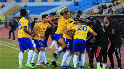 تأهل الإسماعيلي للمربع الذهبي بكأس الرابطة والاتحاد السكندري ينتظر قبلة الحياة 