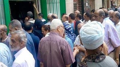 رسالة من أصحاب المعاشاب على مكتب محافظ القاهرة