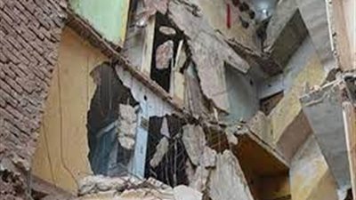 انهيار أجزاء من عقار قديم في قرية الشعراء بدمياط