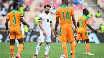 مصر والكاميرون.. نكشف خطة كيروش لاصطياد الأسود والتشكيل المتوقع وموعد اللقاء 