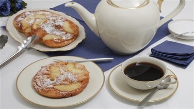 خبيرة تغذية توضح فائدة شرب القهوة أثناء تناول الطعام