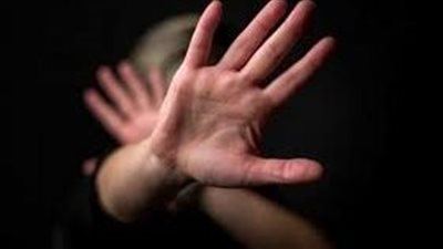 بعد وقوفه أمامها بالجلابية والكلسون.. النيابة تأمر بحبس مُتحرش الحوامدية 4 أيام