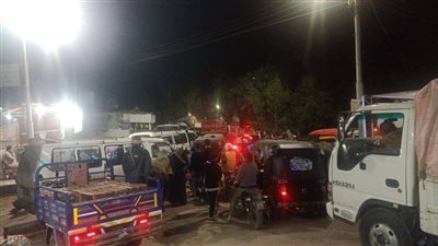 أهالي قرية المرازيق يطالبون بتدخُل المسؤولين بحل مشكلة تكدس التكاتك أمام مدخل الطريق