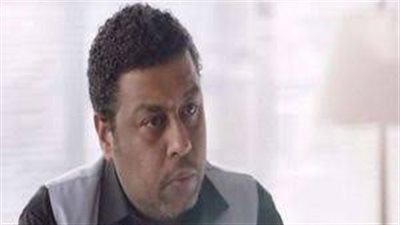 حضور كثيف لـ«نجوم الفن» في عزاء والدة محمد جمعة (صور)