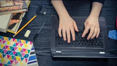 فوائد التعليم الإلكتروني.. كيف تستفيد من التعلم عن بعد؟