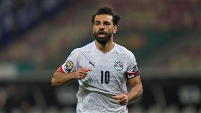 100 تذكرة هدية «مو صلاح» لأبناء قريته «نجريج» لحضور نهائي إفريقيا ضد السنغال